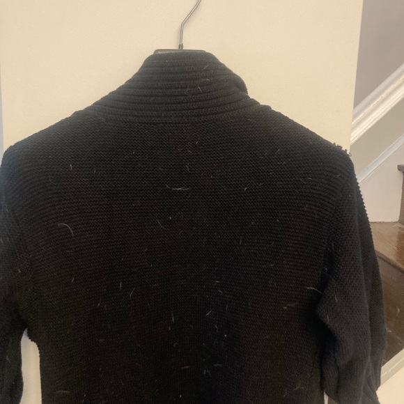 Adorable and very warm black chunky cardigan with snaps and a belt. - Picture 3 of 5